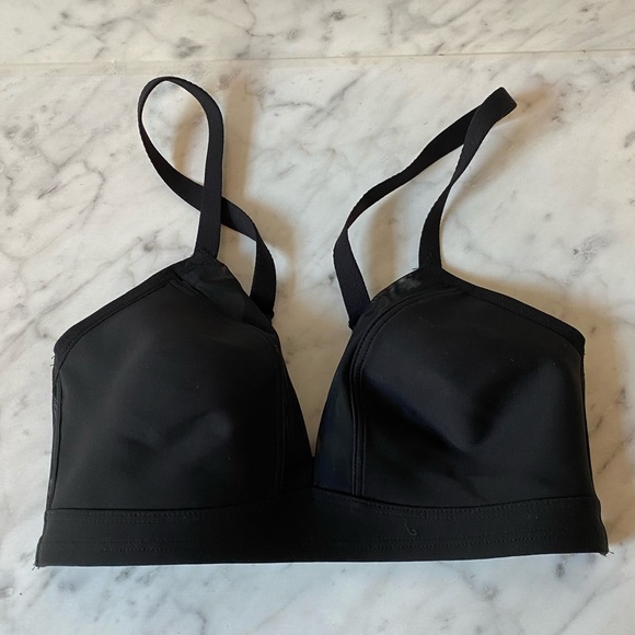 Nordstrom Other - ⭐️4/$20 Wacoal bra